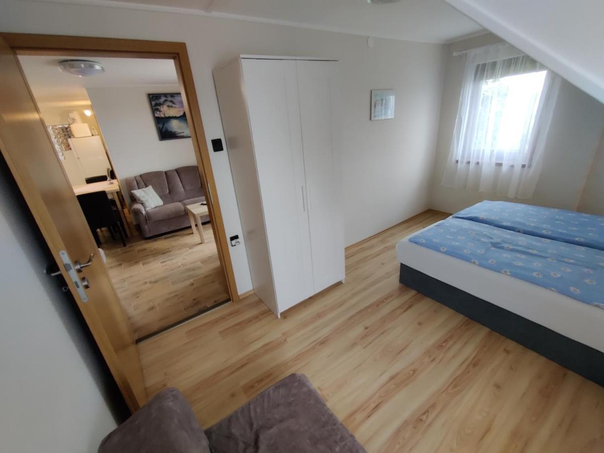 Bertalan Apartman Vonyarcvashegy Exterior photo